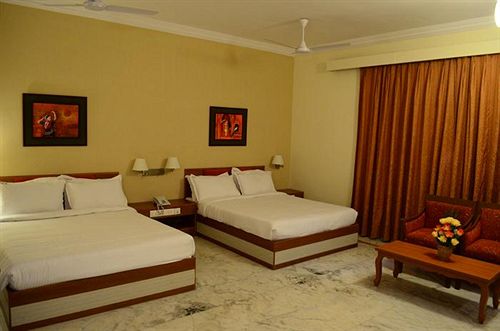 Hotel BKR Grand